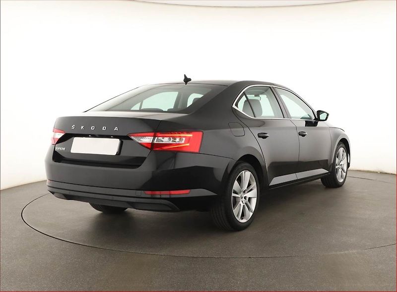 Škoda Superb (2020) Style 2.0 TDI, Automat, ČR - fotka 5 z 18