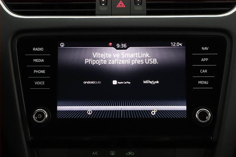 Škoda Octavia (2019) Ambition 1.6 TDI, ČR,1.maj - fotka 8 z 13