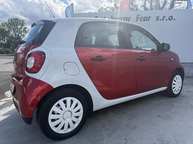 Smart Forfour (2018) EQ plná servisní historie - fotka 8 z 30