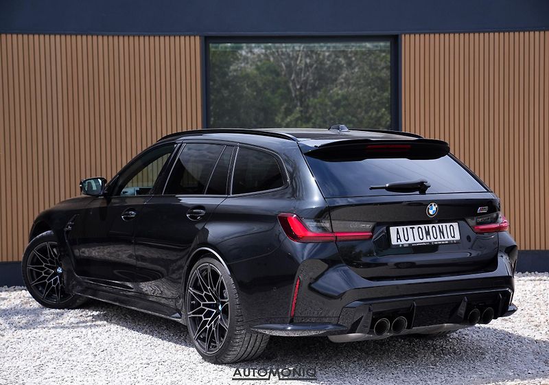 BMW M3 (2026) Competition Touring xDrive H&K - fotka 20 z 29