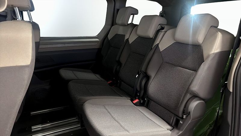 Volkswagen Multivan eHybrid NezTop Kam Taž - fotka 12 z 15