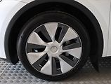 Tesla Model Y (2024) Long Range AWD 79kWh, SoH 95% - náhled 15