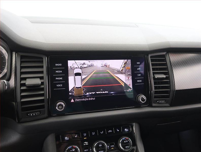 Škoda Kodiaq (2021) Sportline 2.0 TDI, digi klima - fotka 21 z 30