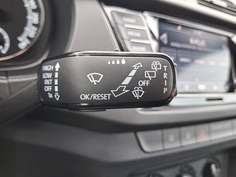 Škoda Fabia (2022) Combi Ambition 1,0TSi 70kW - fotka 25 z 27