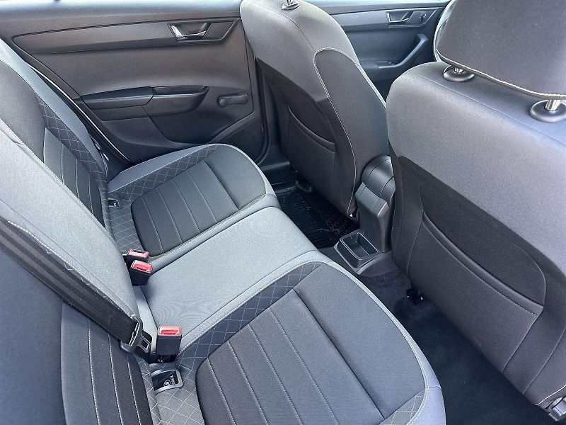 Škoda Fabia (2021) Combi 1.0 TSI Ambition + - fotka 10 z 24