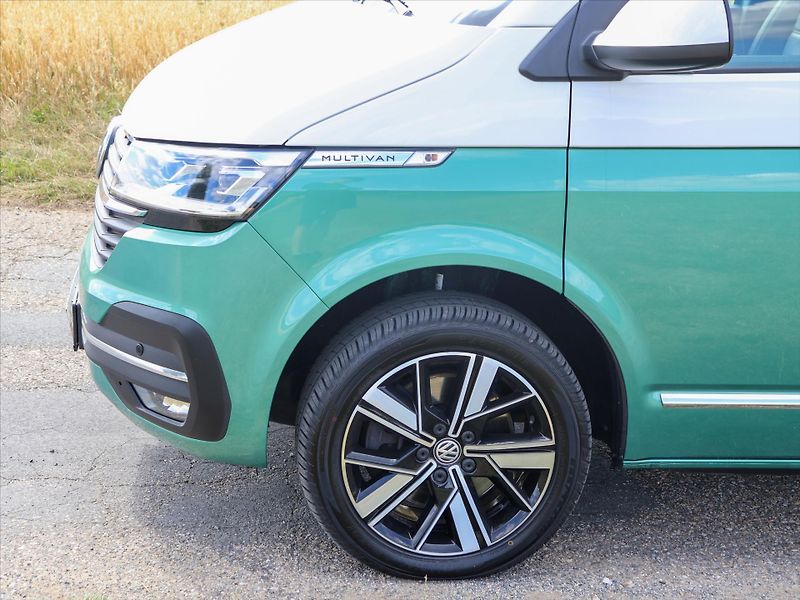 Volkswagen Multivan 2,0 TDI 150kW DSG Generation S - fotka 31 z 38