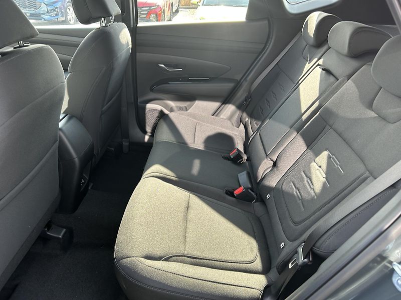 Hyundai Tucson 4×2 110 kW DCT GO CZECH PLUS! - fotka 9 z 31