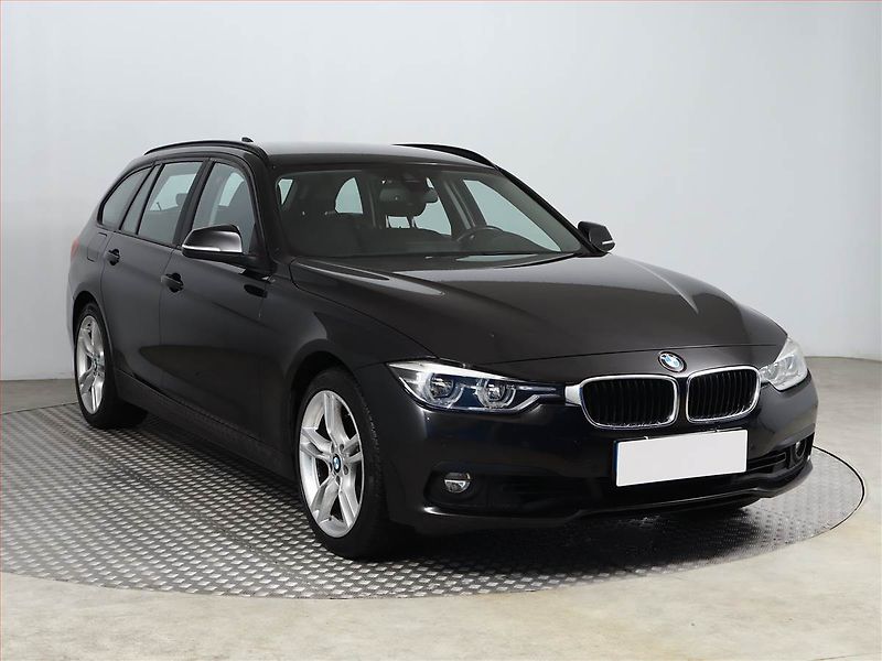 BMW Řada 3 (2016) 330 d xDrive, 4X4, Automat - fotografie inzerátu