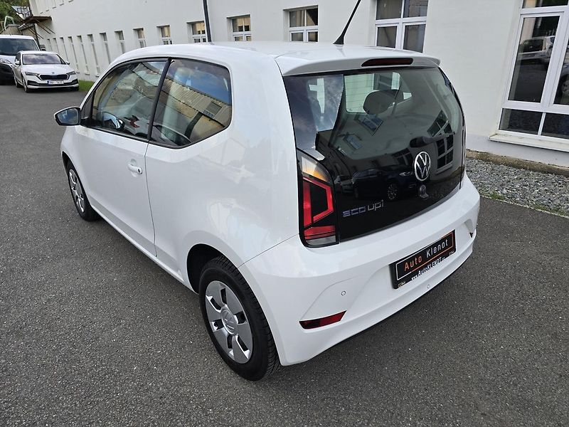 Volkswagen up! CNG KAMERA + DIGIKLIMA ČR - fotka 5 z 28