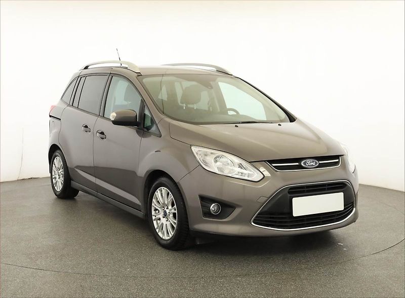 Ford Grand C-MAX (2015) Trend 1.0 EcoBoost, Tempomat - fotka 1 z 17