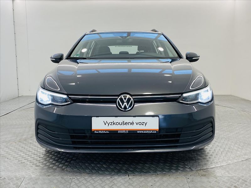 Volkswagen Golf 2,0 TDI DSG 85kW Life - fotka 4 z 25