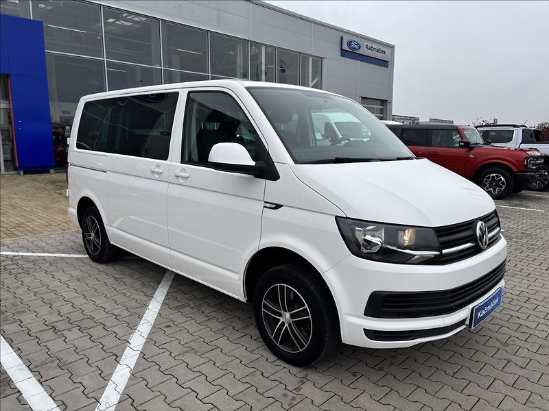 Volkswagen Transporter 2,0 TDi 110 kW - fotka 7 z 26