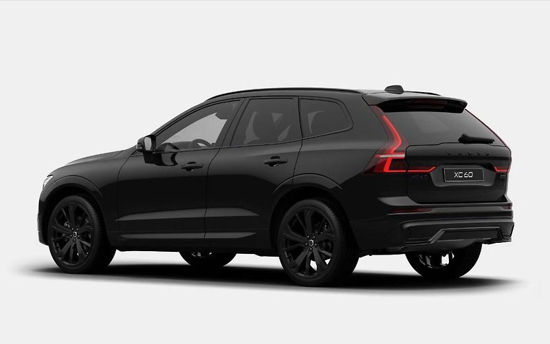 Volvo XC60 (2026) B5 AWD AUT BLACK EDITION ULTRA - fotka 6 z 11