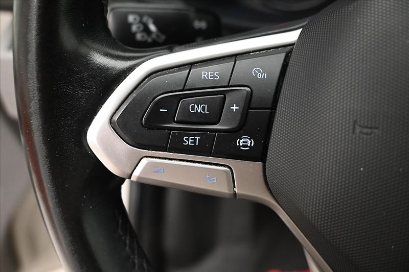 Volkswagen Transporter 2,0 TDI 110kW Klima Tempomat Z - fotka 22 z 28