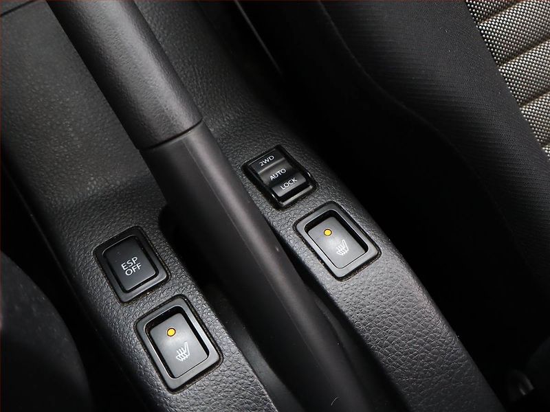 Suzuki SX4 (2011) 1.6 VVT, 4X4, Vyhř. sedaček - fotka 13 z 13