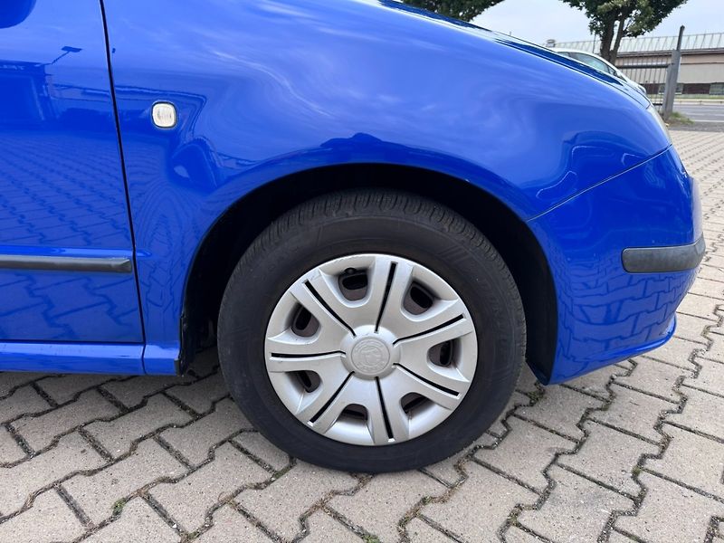 Škoda Fabia (2005) 1,2 HTP 40 KW STK - fotka 17 z 47