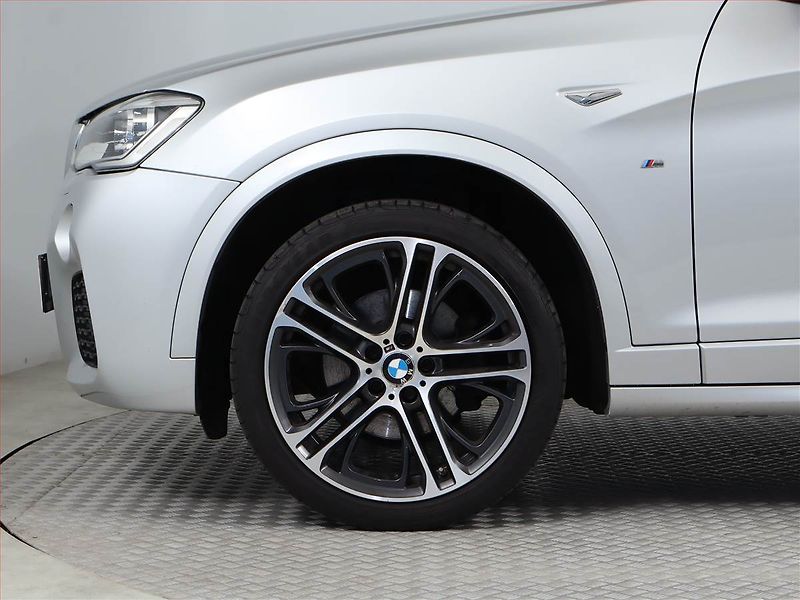 BMW X3 (2016) M Sport xDrive20d, 4X4 - fotka 13 z 22