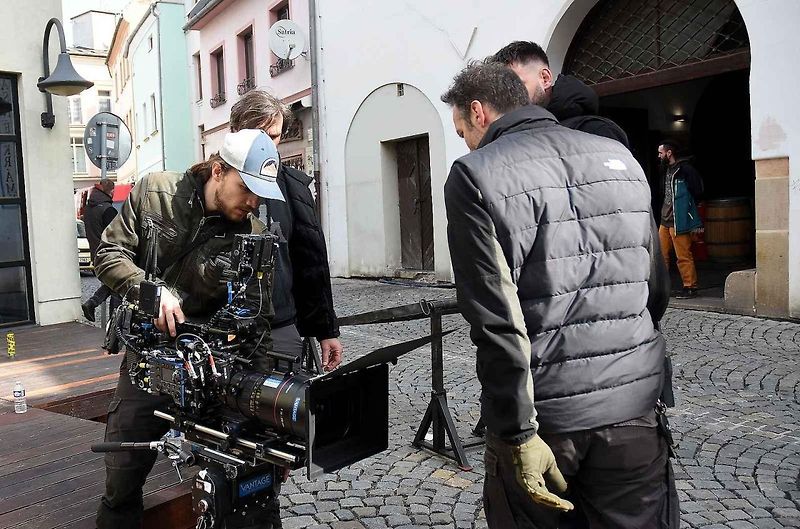 Z natáčení komedie Když se zhasne v Olomouci