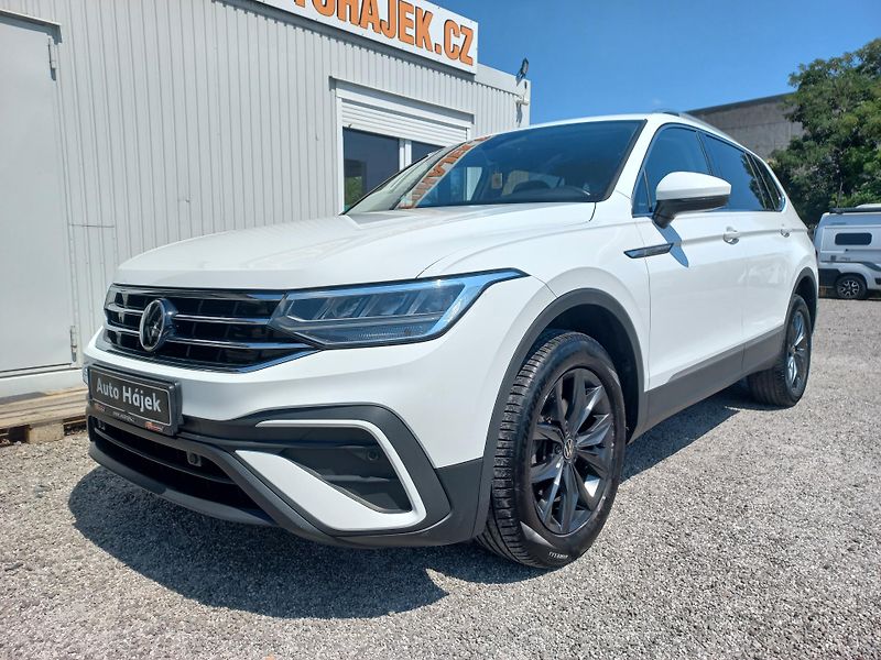 Volkswagen Tiguan (2023) 2.0TDi 110kW 4x4 DSG ČR DPH  - fotka 4 z 21