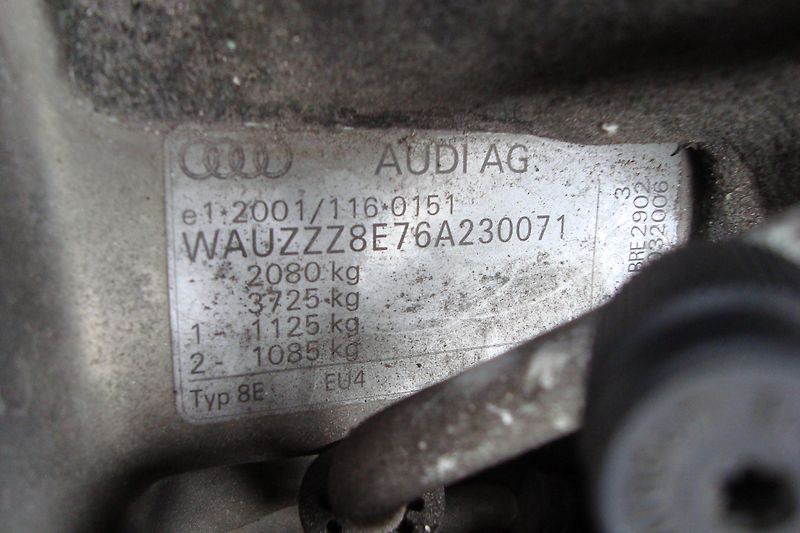 Audi A4 Avant (2006) 2.0 TDi, AUT - fotka 37 z 43