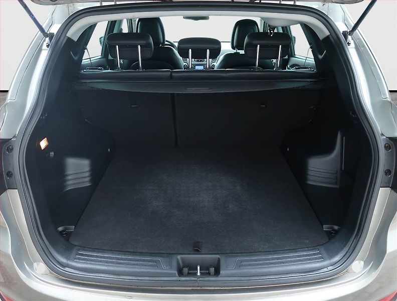 Hyundai ix35 (2011) 1.7 CRDi, Tempomat - fotka 13 z 16