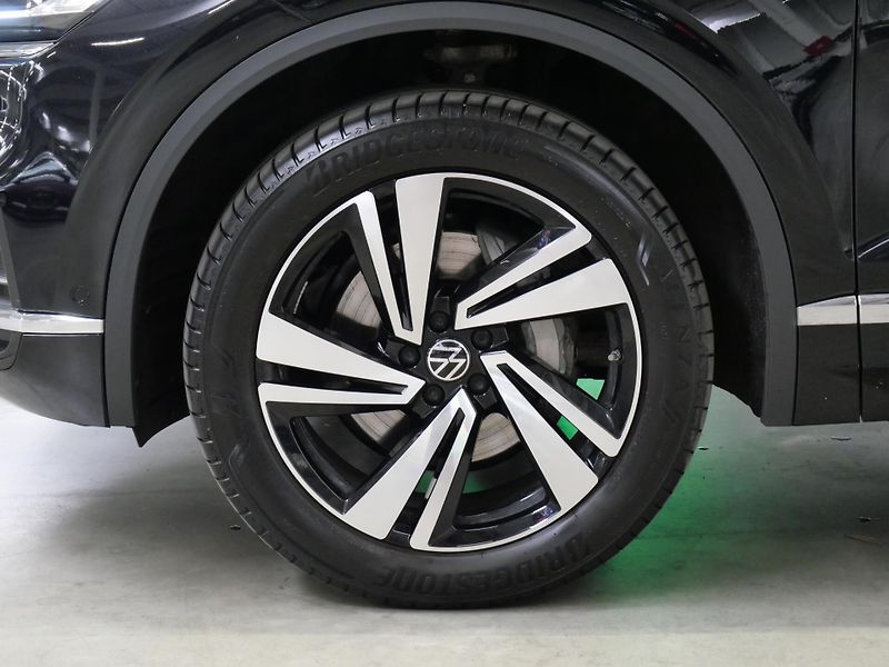 Volkswagen Touareg - fotka 10 z 30