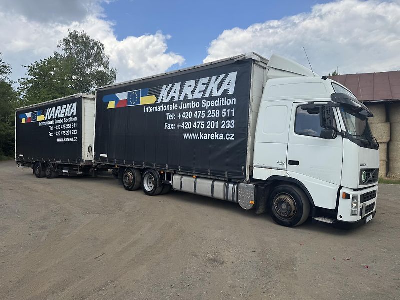 Volvo FH (2008) 440 Euro 5 + Schwarzmuller - fotka 2 z 15