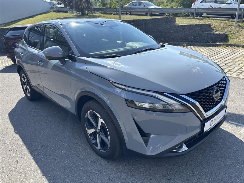 Nissan Qashqai 1,3 i AT N-Connecta - fotka 7 z 43