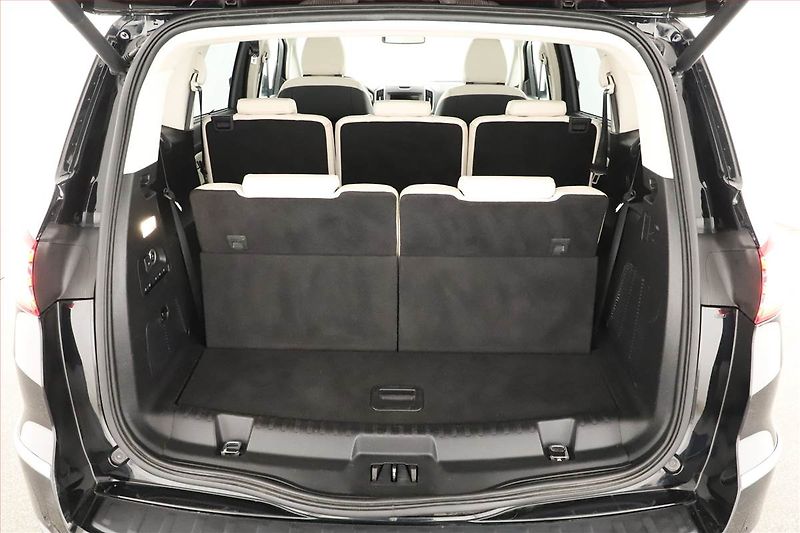 Ford S-MAX (2017) Vignale 2.0 EcoBoost, Automat - fotka 11 z 20