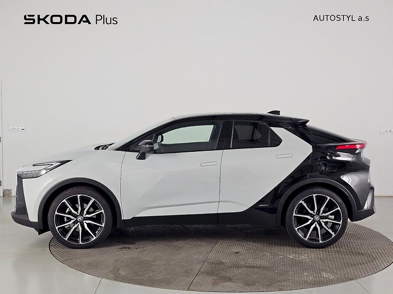 Toyota C-HR (2025) 2.0HEV 4x4 GR-Sport Premiere E - fotka 3 z 30