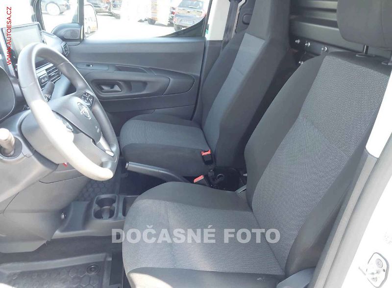 Opel Combo (2021) 1.5CDTi MAXi, AC - fotka 10 z 10