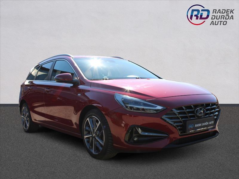 Hyundai i30 1,5 TGDI  1MAJ,AT,STYLE,ZÁRUKA - fotka 3 z 31