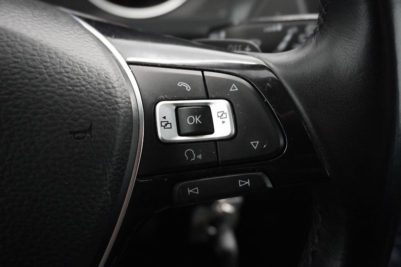 Volkswagen Tiguan 2.0 TDi 110kW DSG7 - fotka 13 z 38
