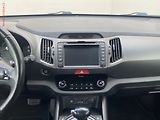 Kia Sportage (2011) 2.0 GDi, Spirit, AT, xenon - náhled 12