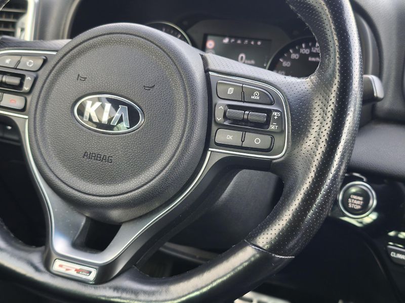 Kia Sportage 2016 1.6 T-GDI GT Line DPH - fotka 9 z 43