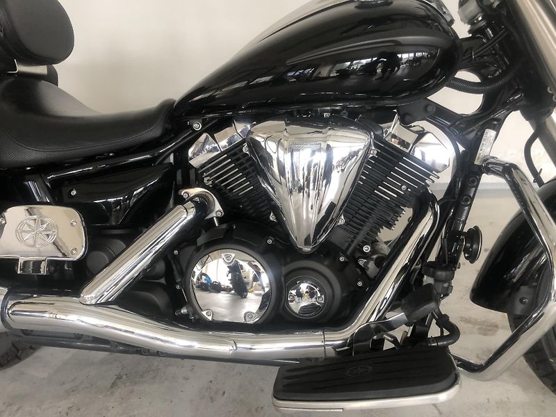 Yamaha XVS 950 A Midnight Star - fotka 16 z 19