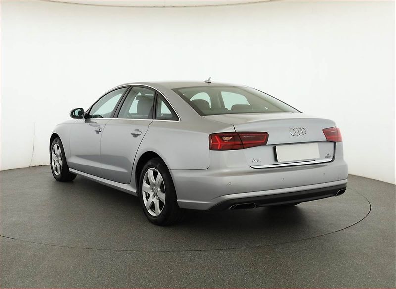 Audi A6 (2015) 3.0 TDI, 4X4, Automat, Navi - fotka 4 z 19