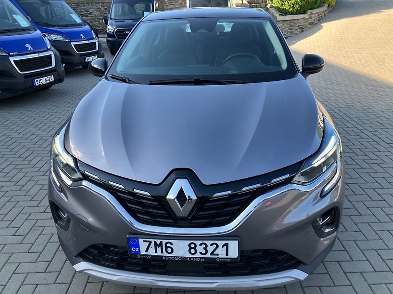 Renault Captur (2023) INTENS TCE 140 EDC 1.MAJ.ČR - fotka 16 z 33