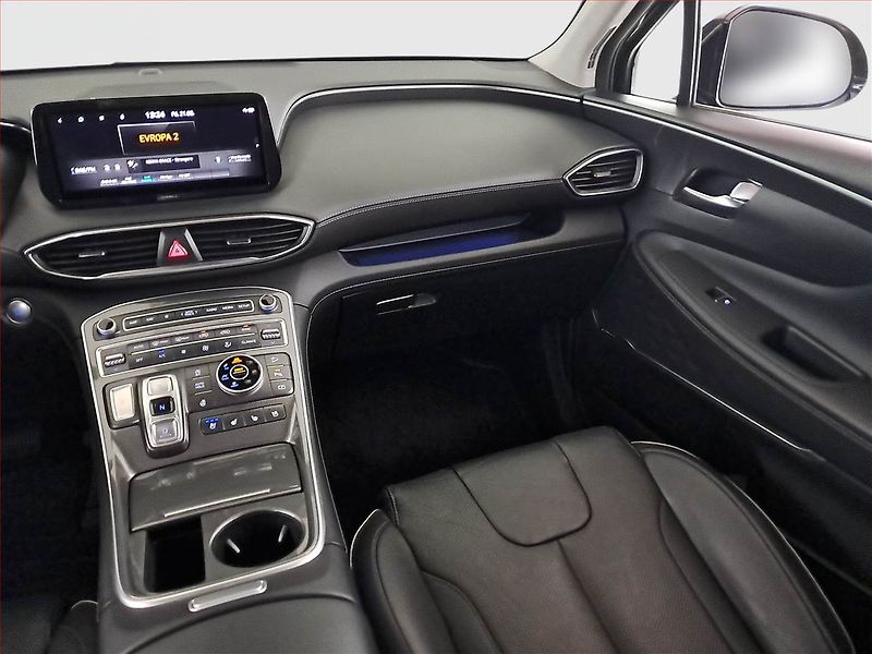 Hyundai Santa Fe (2021) Premium 2.2 CRDi - fotka 8 z 20