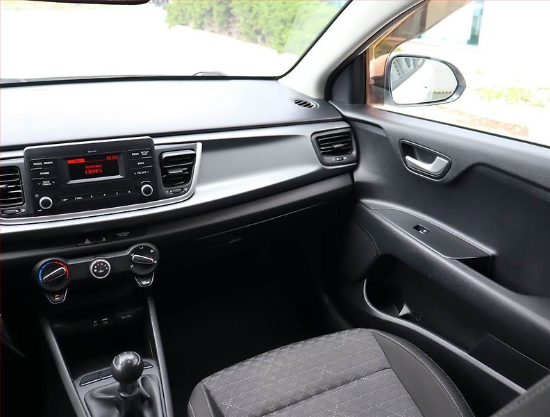 Kia Rio (2020) 1.25 CVVT, Serv.kniha - fotka 8 z 18