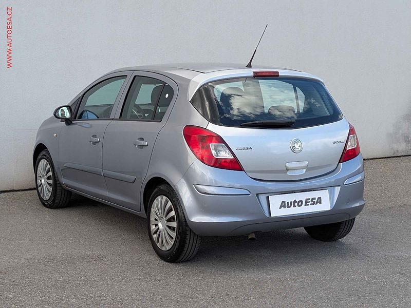 Opel Corsa (2007) 1.3 CDTi, Klima - fotka 4 z 14