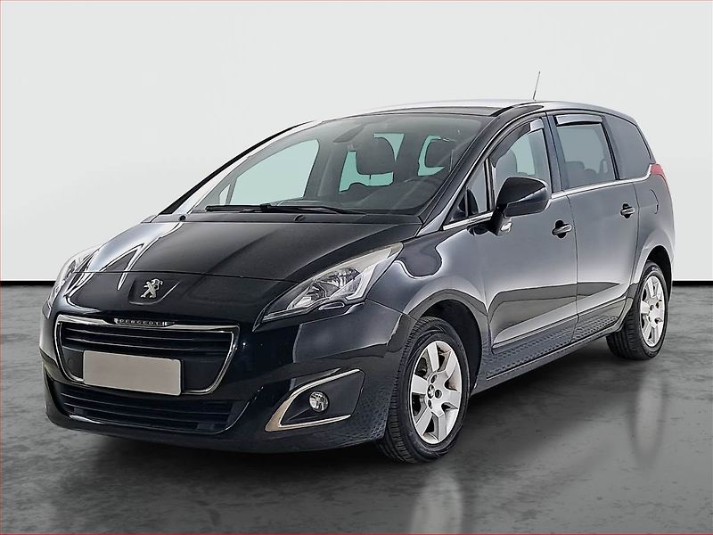 Peugeot 5008 (2016) 1.6 BlueHDi, 7 míst, Navi - fotka 2 z 22