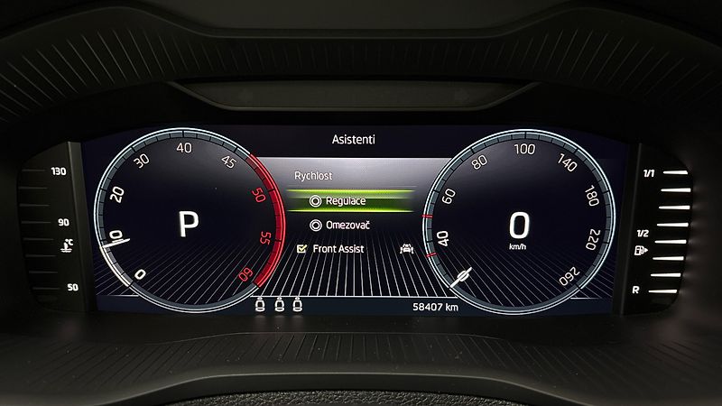Škoda Karoq 2.0 TDI DSG 4x4 Style - fotka 10 z 29