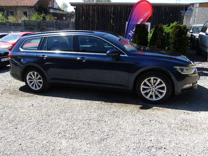 Volkswagen Passat (2015) 2.0 TDI 110kW NOVÉ ROZVODY - fotka 8 z 40