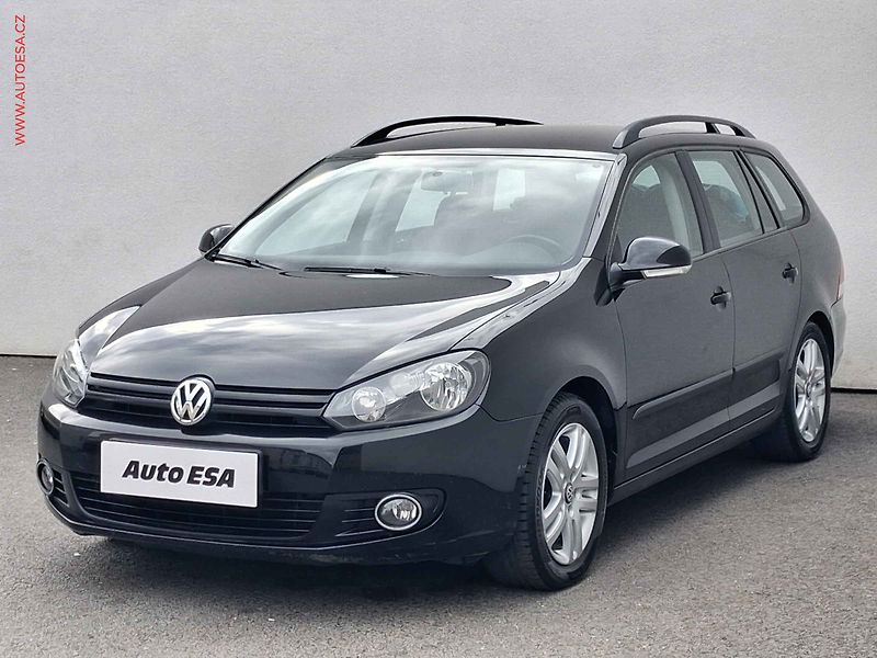 Volkswagen Golf (2011) 1.2 TSi, ČR, AC, temp - fotka 3 z 15
