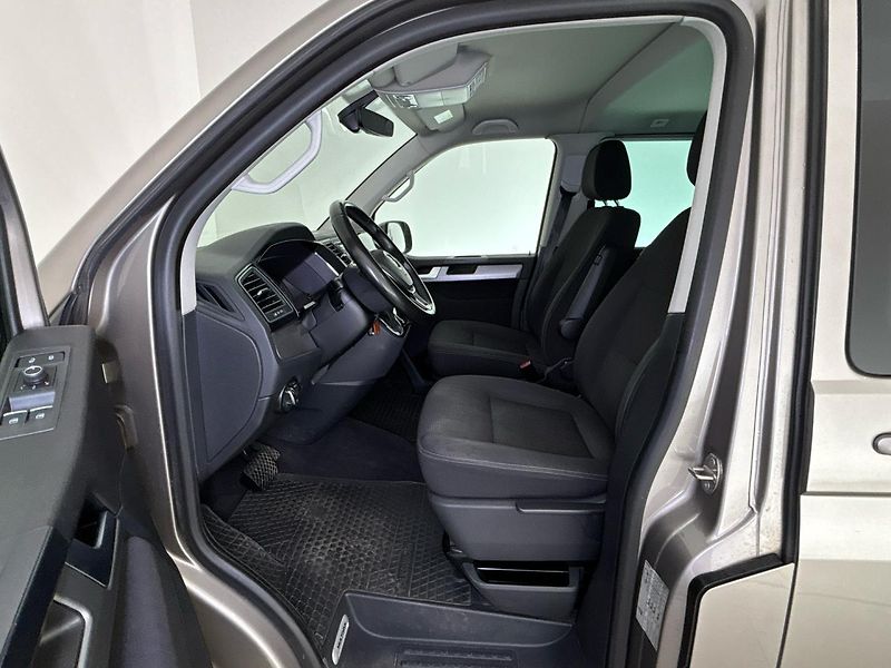 Volkswagen Multivan Comfortline DSG - fotka 7 z 28