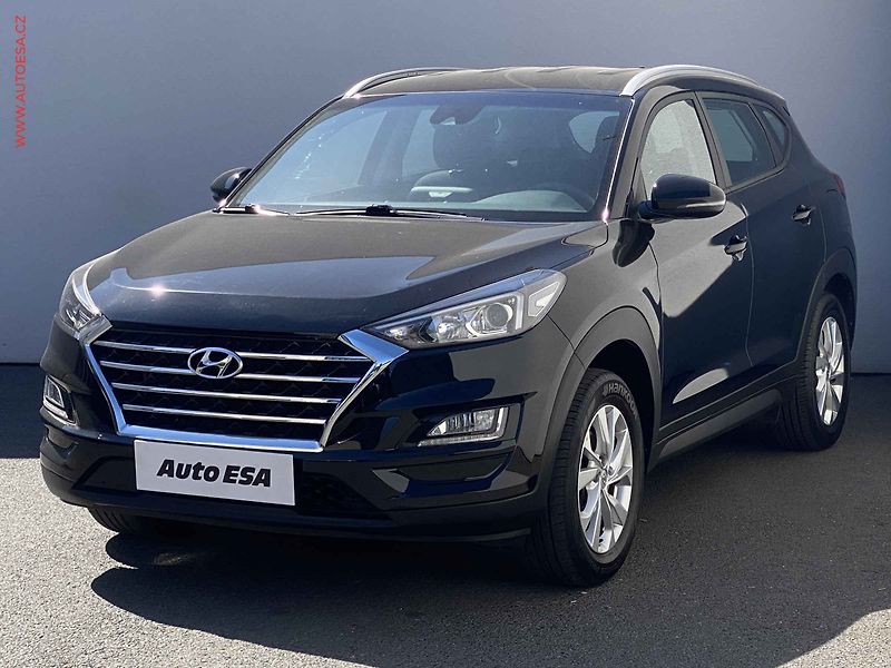 Hyundai Tucson (2020) 1.6 GDi, Trend, navi, kamera - fotka 3 z 19