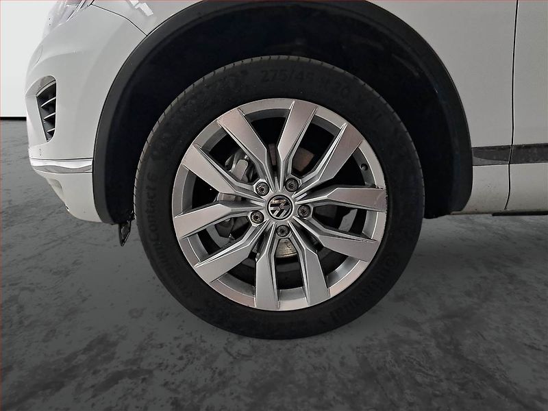 Volkswagen Touareg (2014) 3.0 TDI, 4X4, Automat - fotka 15 z 25