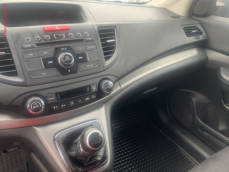 Honda CR-V (2013) 2.0i, 1.maj,ČR, Elegance - fotka 14 z 19
