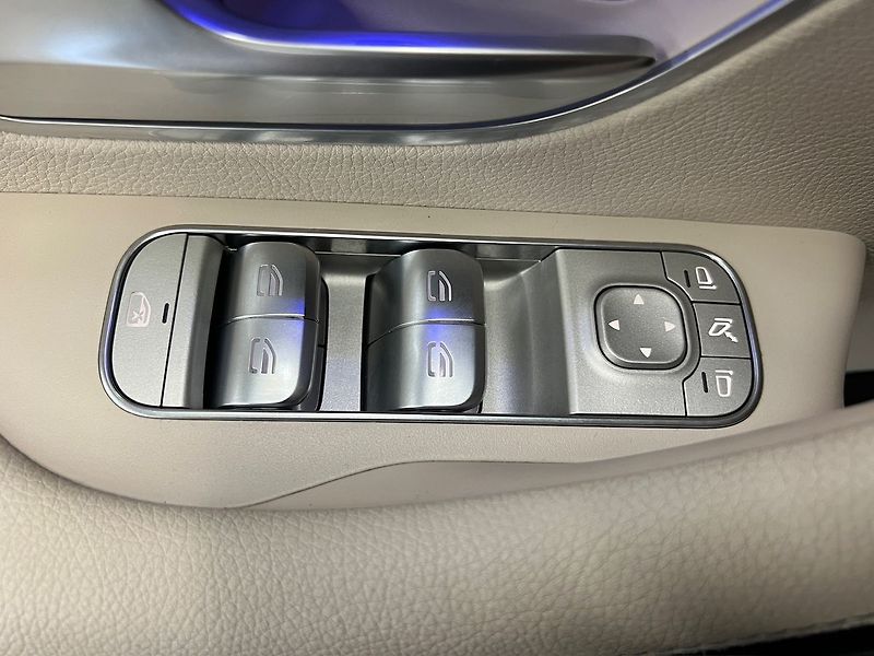 Mercedes-Benz GLE 450 4MATIC AMG, PREMIUM, AIRMA - fotka 26 z 29